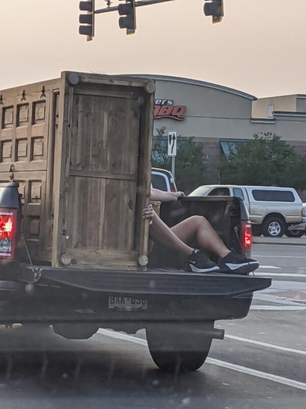 They Saved On Shipping (20 pics)