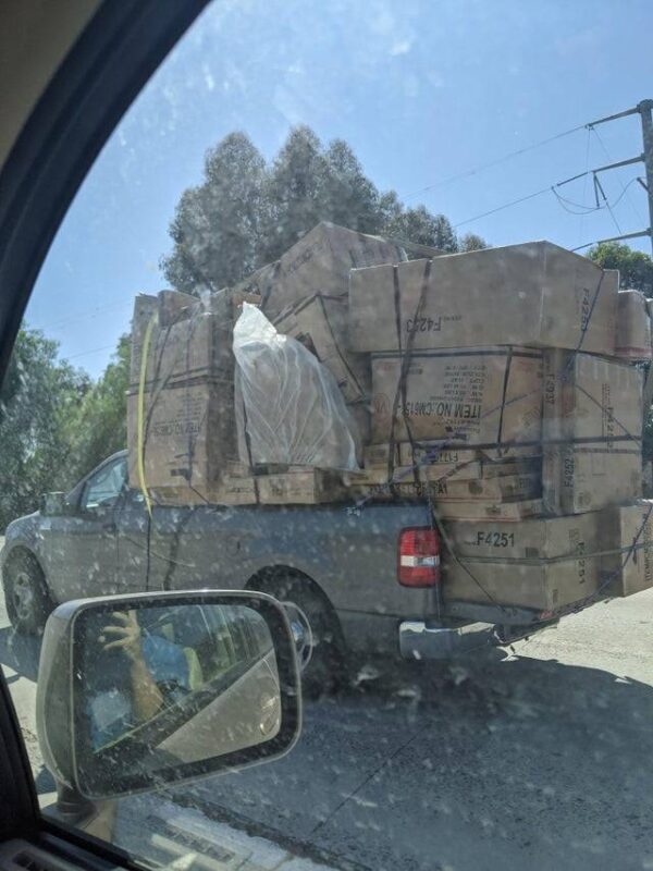 They Saved On Shipping (20 pics)