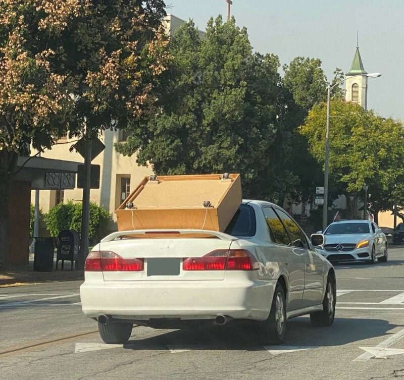 They Saved On Shipping (20 pics)