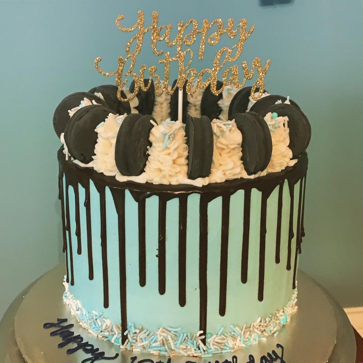 Amazing Cakes (22 pics)