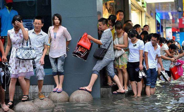 Weird Asians (21 pics)