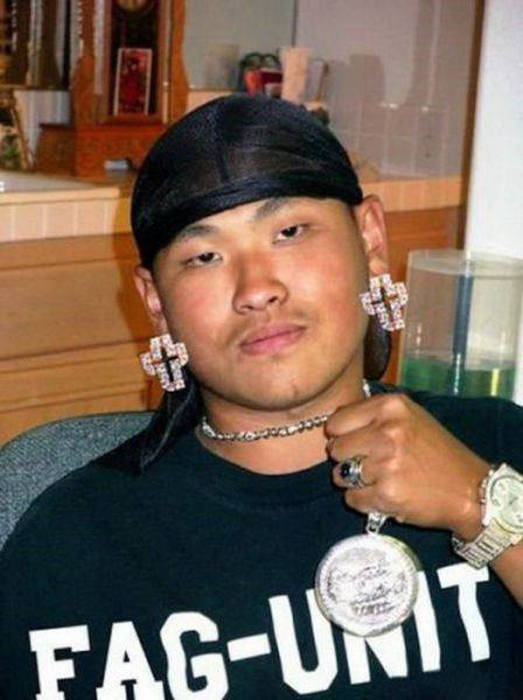 Weird Asians (21 pics)
