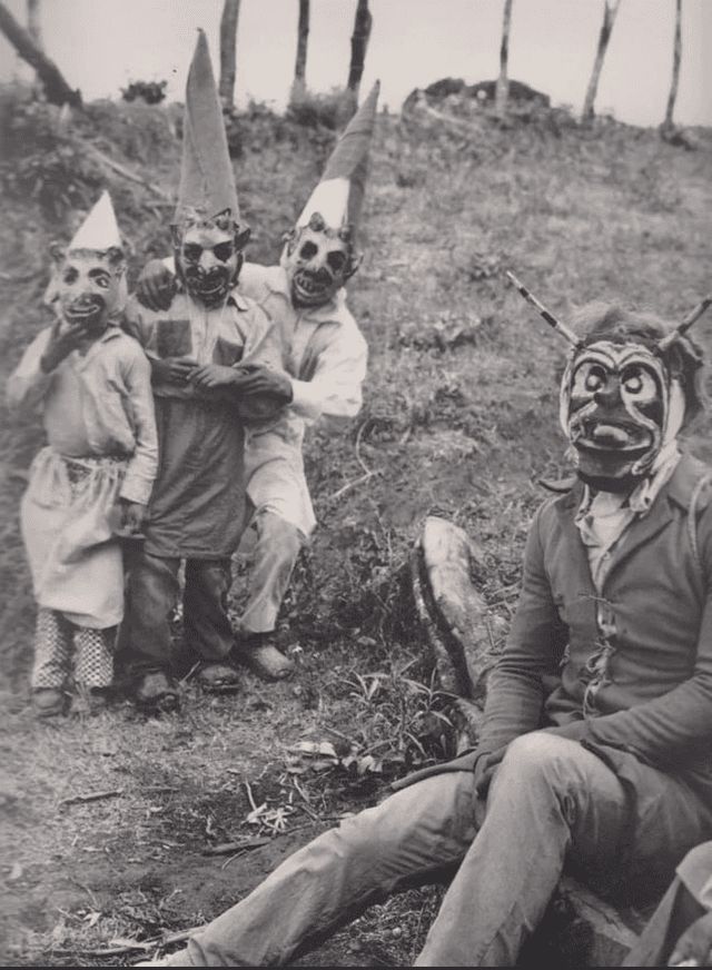 Creepy Photos From The Past (15 pics)
