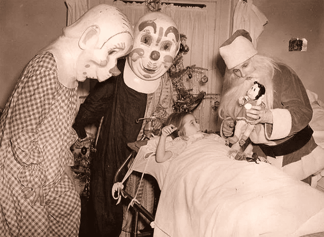 Creepy Photos From The Past (15 pics)