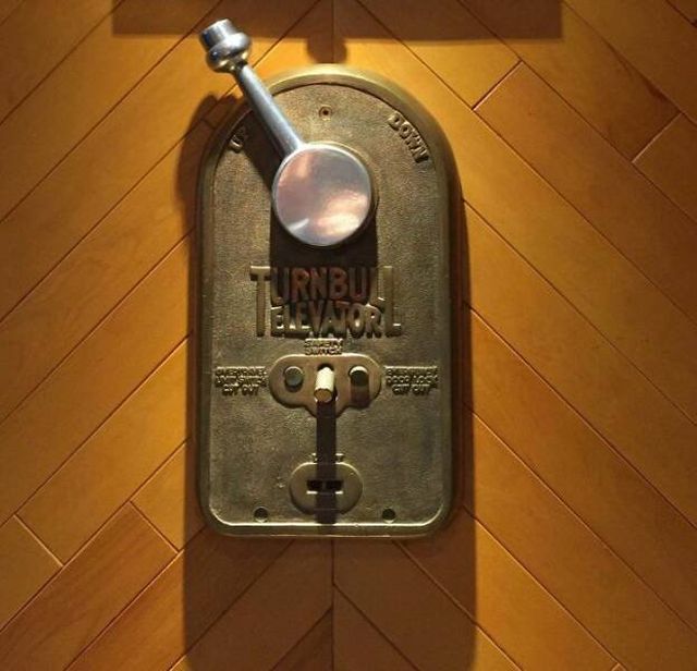 Hidden And Interesting Surprises In Old Houses (19 pics)