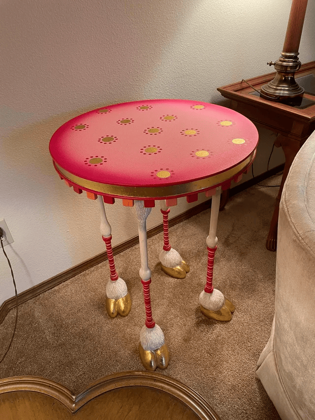 Strange Interior Items (16 pics)