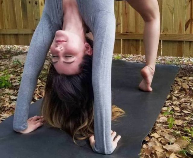 Flexible Girls (30 pics)