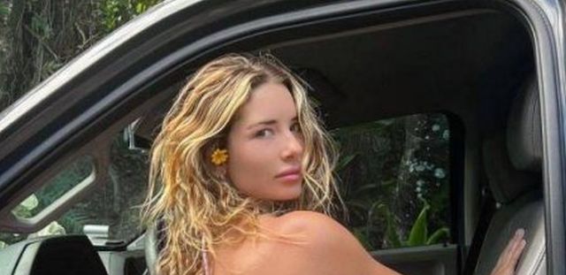 Hot Girls (50 pics)