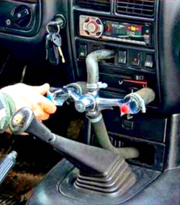 What Is Going On Here? (28 pics)