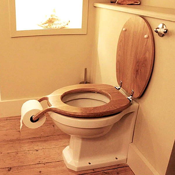 What Is Going On Here? (28 pics)