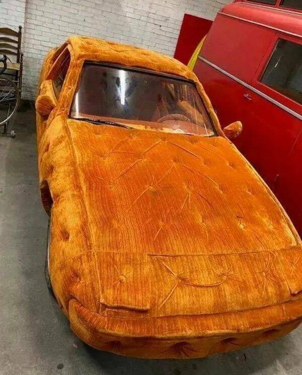 What's Wrong With These Cars? (17 pics)