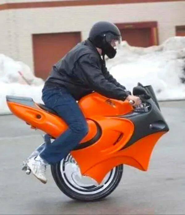 What's Wrong With These Cars? (17 pics)