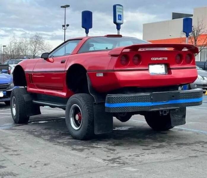 What's Wrong With These Cars? (17 pics)