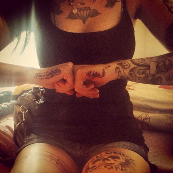 Tattooed Girls (22 pics)