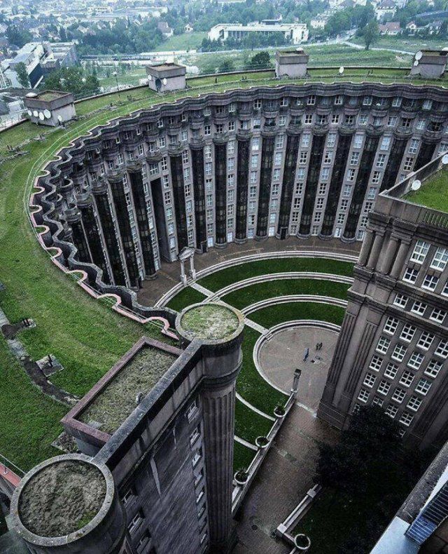 Interesting And Unusual Designs (20 pics)