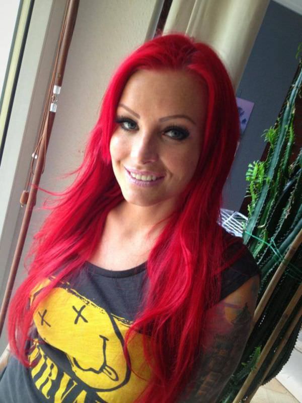 Tattooed Girls (23 pics)