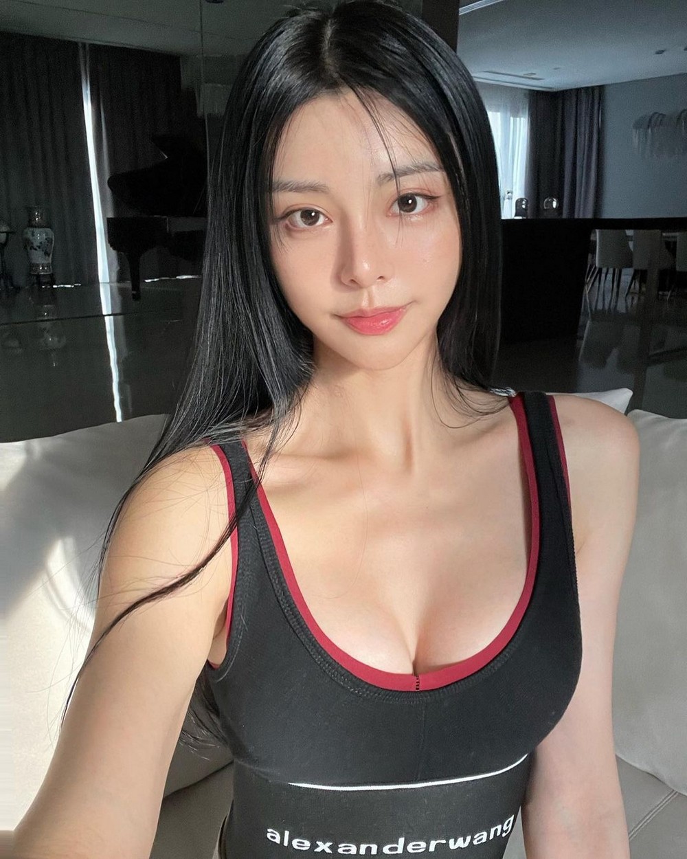 Asian Girls (23 pics)