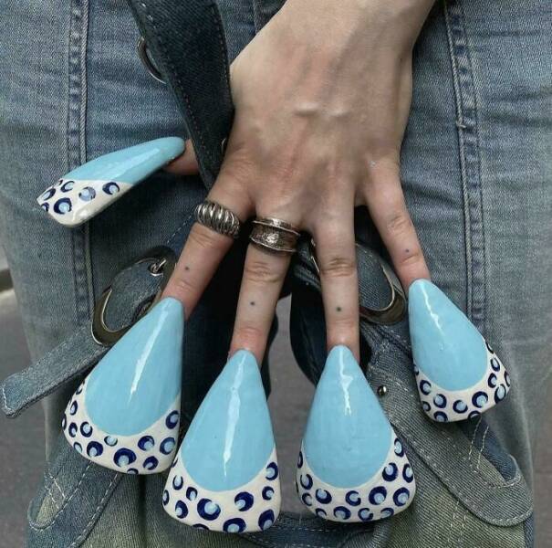 Terrible Taste But Perfect Execution (17 pics)
