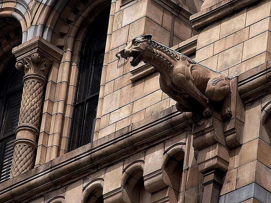 Beautiful Gargoyles From Around The World (24 pics)