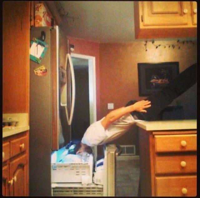 People Share Their Awkward Photos From The Past (24 pics)