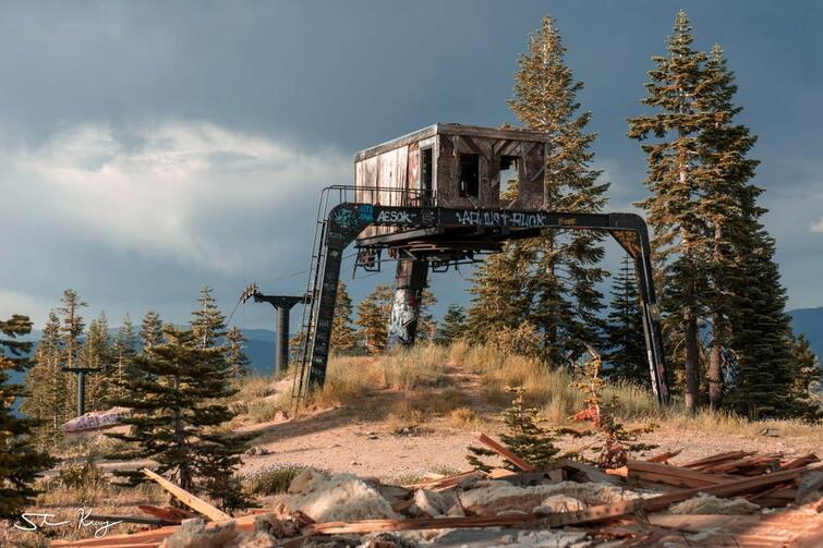 Beautiful Abandoned Places (22 pics)