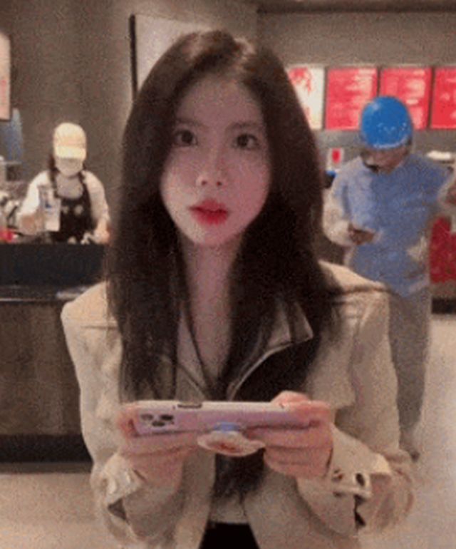 Acid GIFs, November 15 (25 gifs)