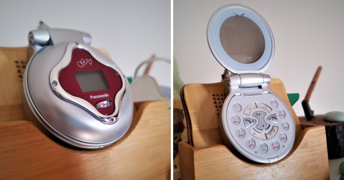 Unusual Phones From The Past (31 pics)