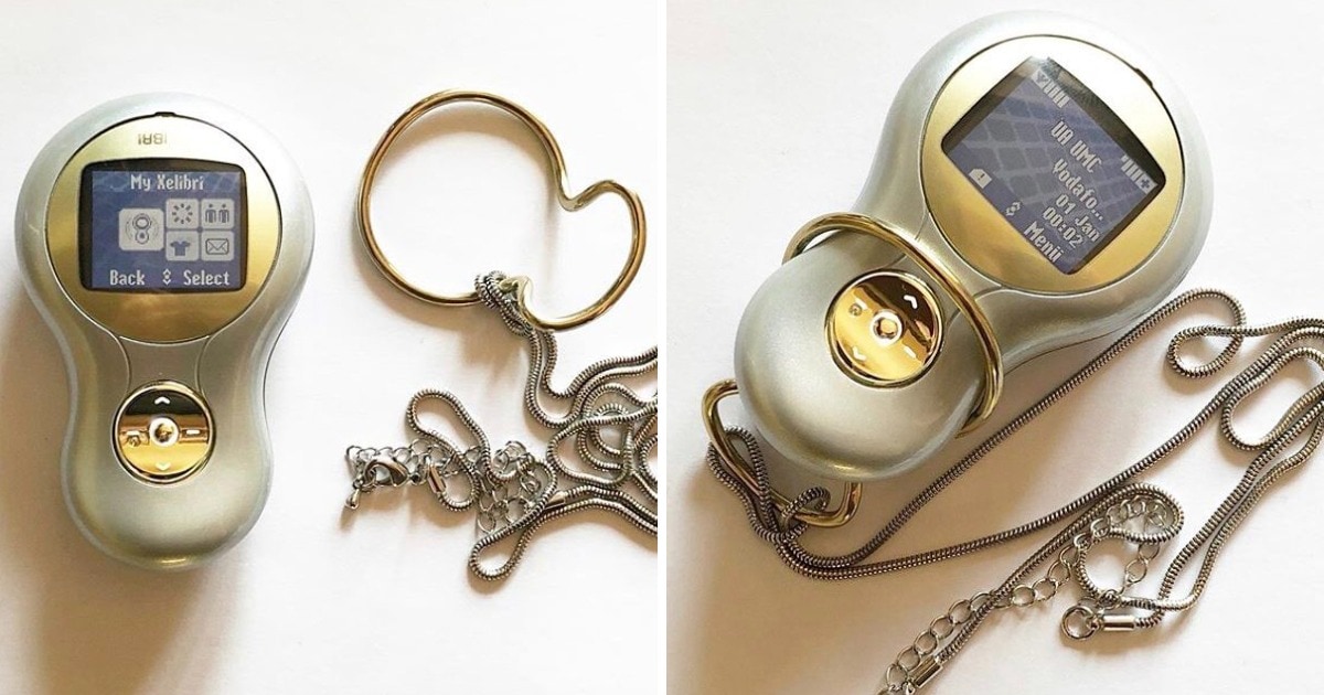 Unusual Phones From The Past (31 pics)