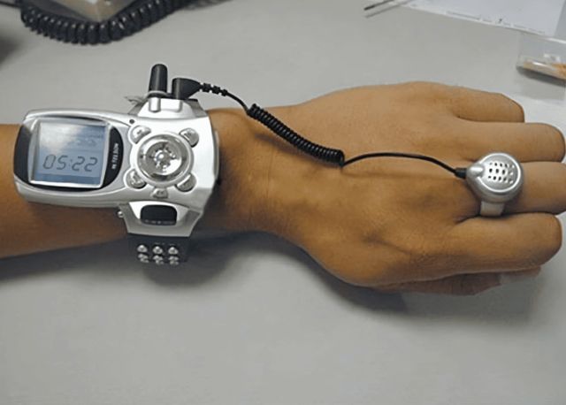 Unusual Phones From The Past (31 pics)