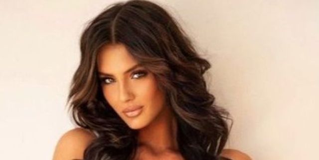 Blondes Against Brunettes (27 pics)