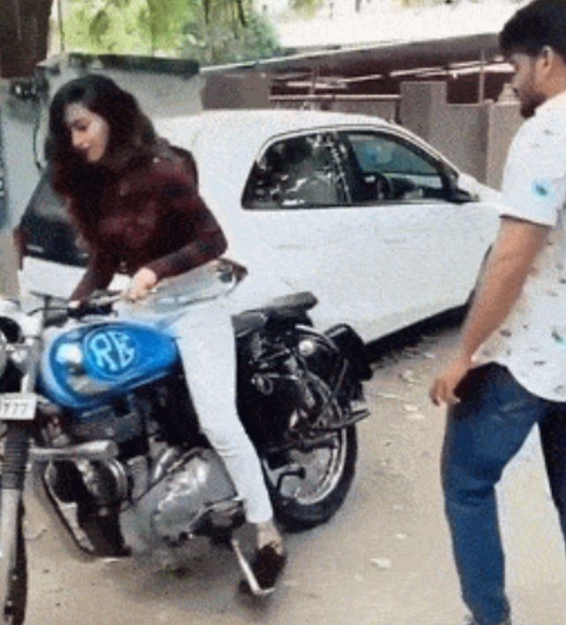 Acid GIFs, November 27 (25 gifs)