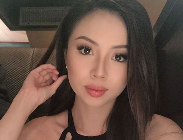 Asian Girls (20 pics)