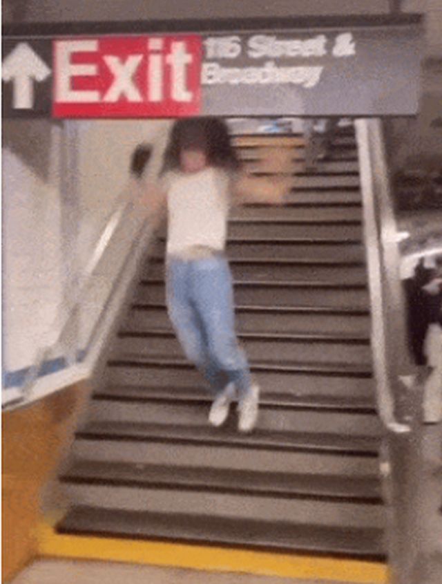 Acid GIFs, December 1 (25 gifs)