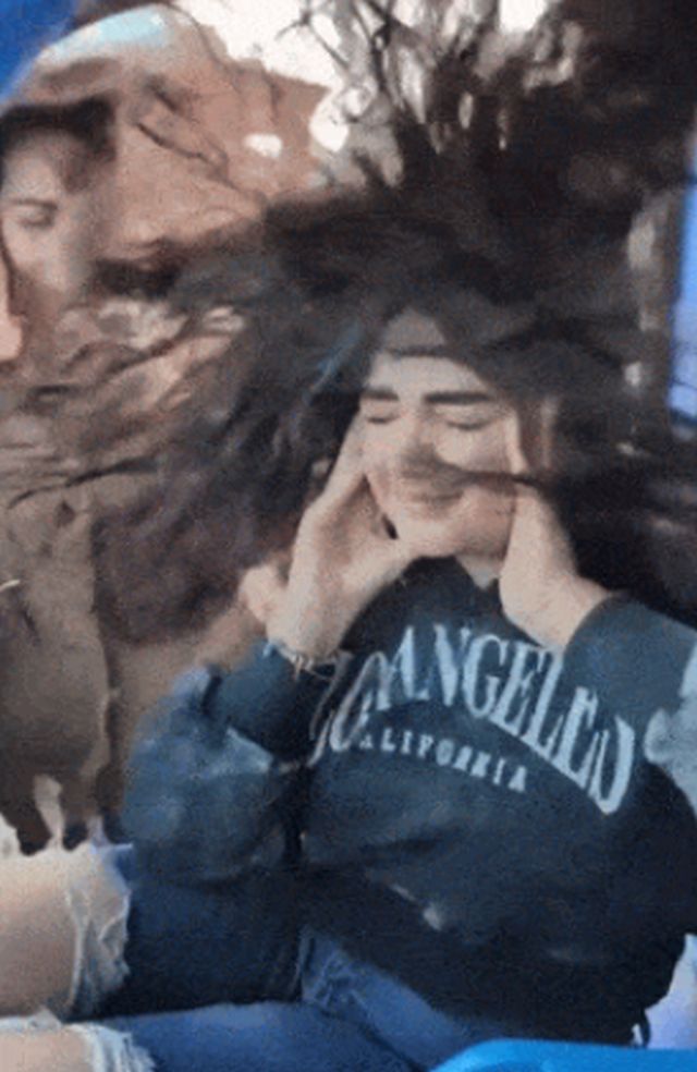 Acid GIFs, December 4 (25 gifs)