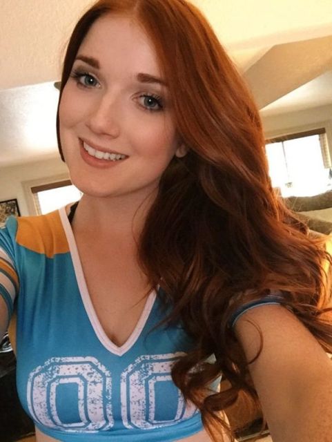 Redhead Girls (25 pics)