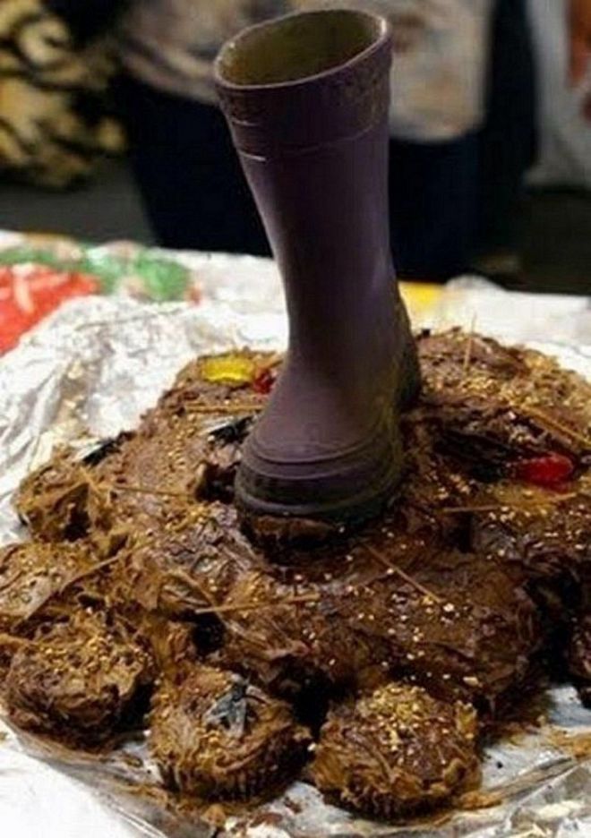 Creepy Cakes (27 pics)