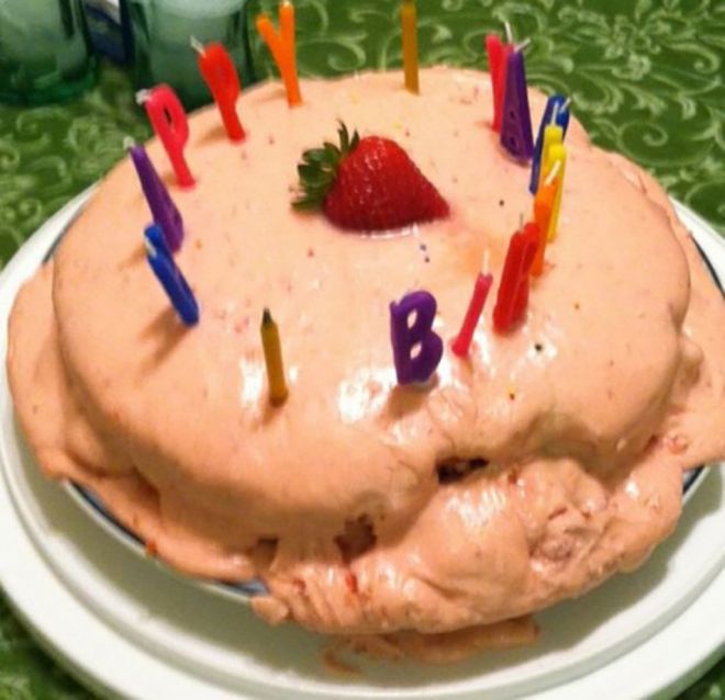 Creepy Cakes (27 pics)