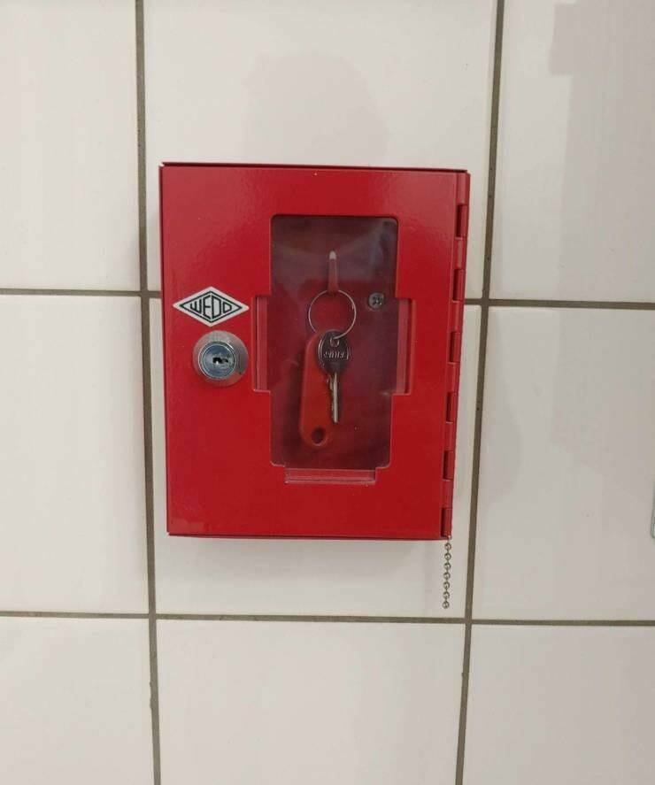 Daily Pictures. Part 1 (71 pics)