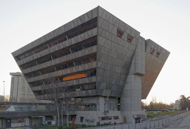 Brutal Architecture (25 pics)