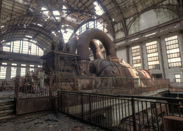 Amazing Abandoned Places (19 pics)