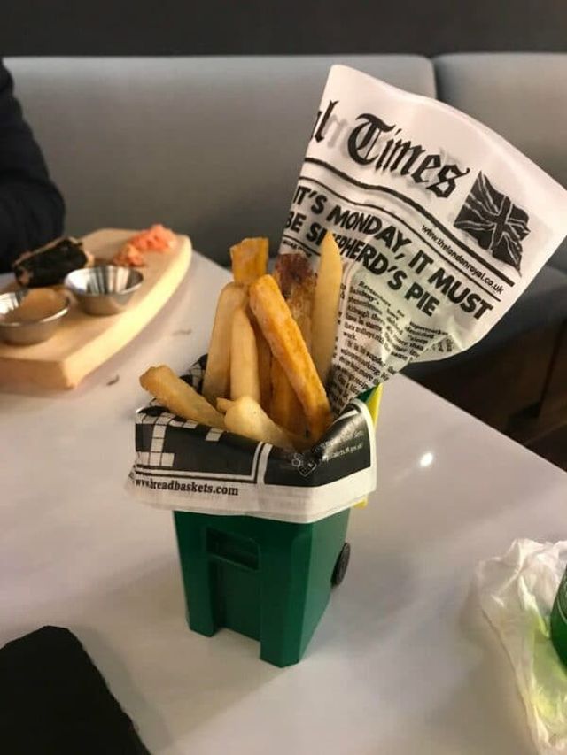Odd Food Serving (22 pics)
