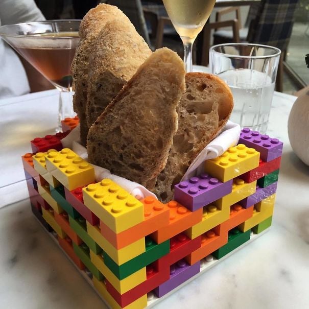 Weird Food Serving (25 pics)