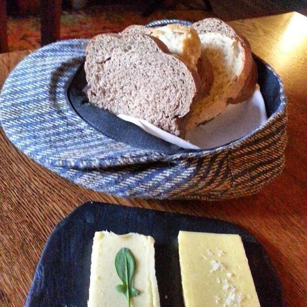 Weird Food Serving (25 pics)