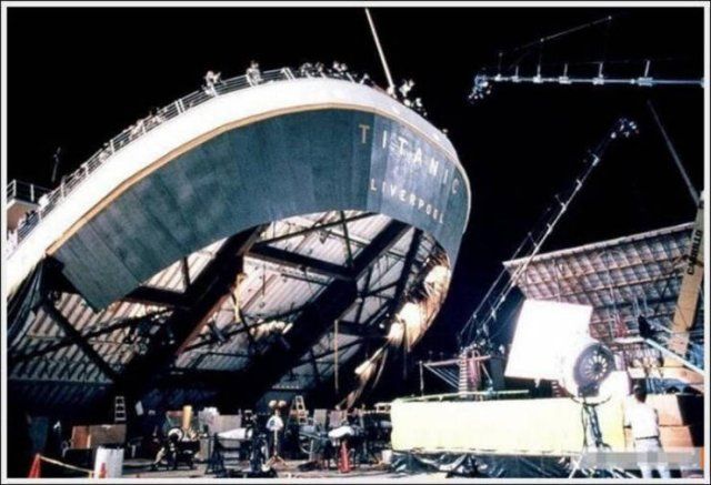 Rare Photos From The Set Of ''Titanic'' (20 pics)
