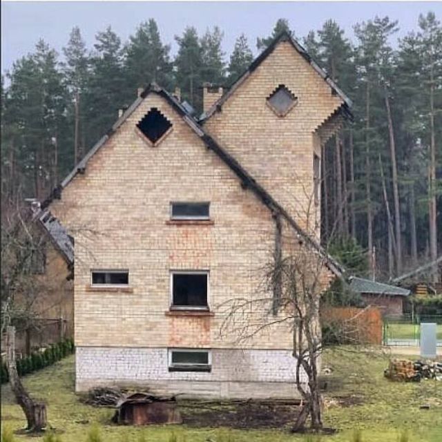 Odd Houses (20 pics)