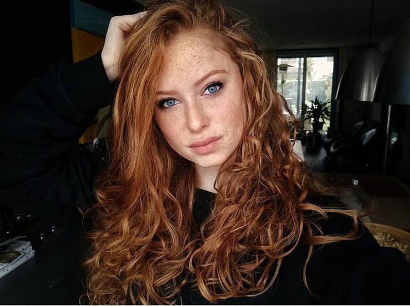 Redhead Girls (23 pics)