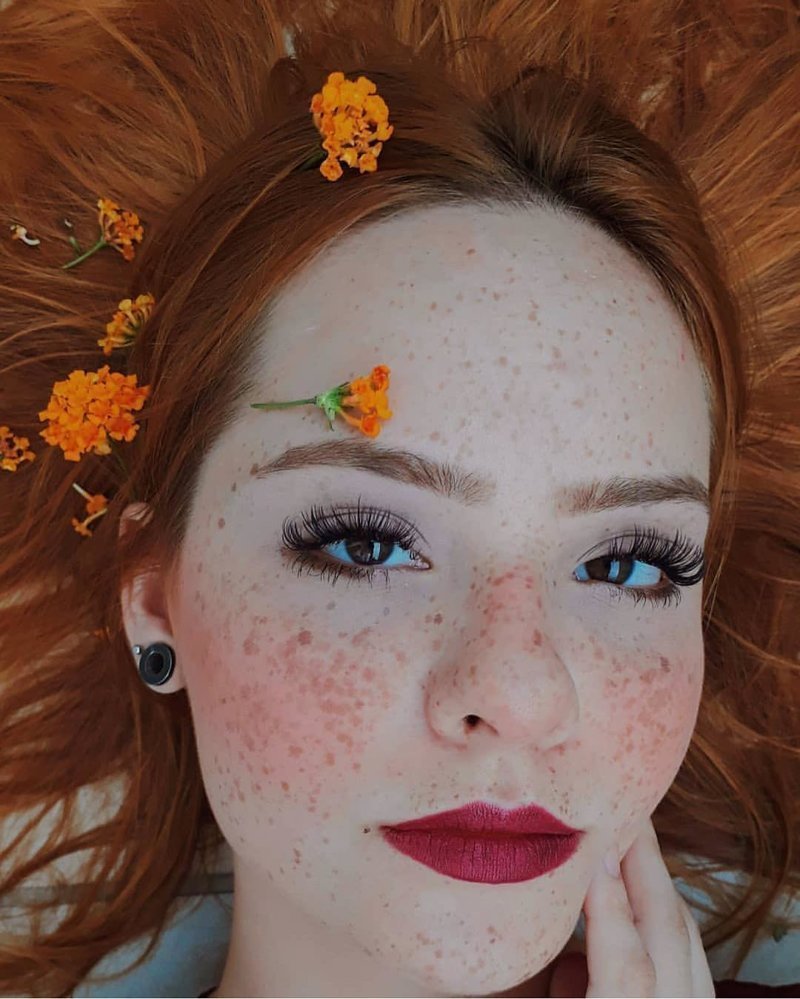 Redhead Girls (23 pics)