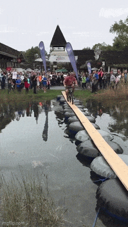 Acid GIFs, January 10 (25 gifs)