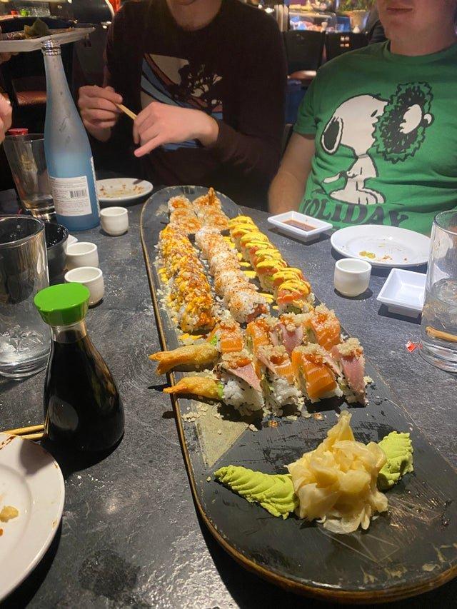 Weird Food Serving (22 pics)