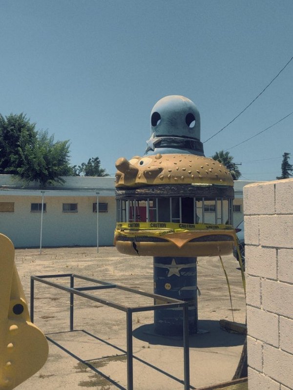 Amazing Abandoned Places (28 pics)